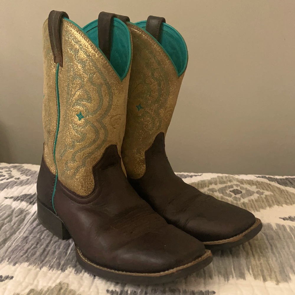 ARIAT kids boots